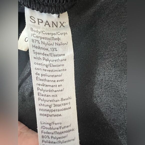 Spanx black leggings faux leather size small rocker edgy grunge - Picture 6 of 6